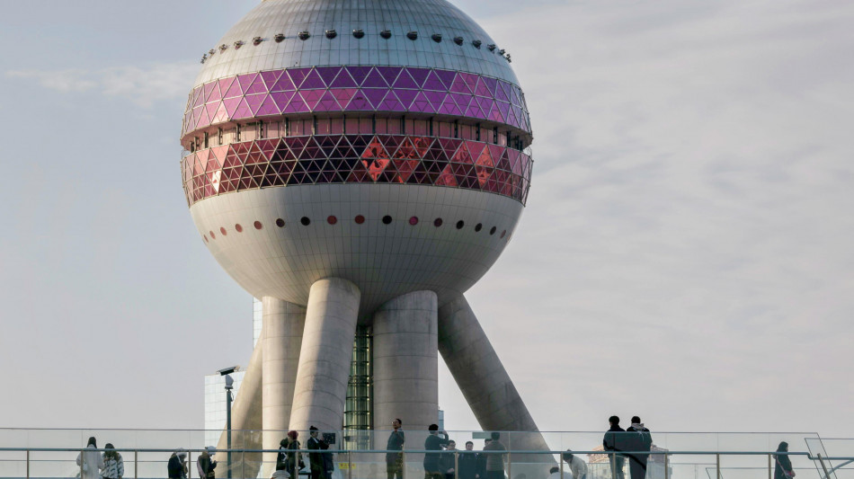 Borsa: Shanghai apre a +0,38%, Shenzhen a +0,53%