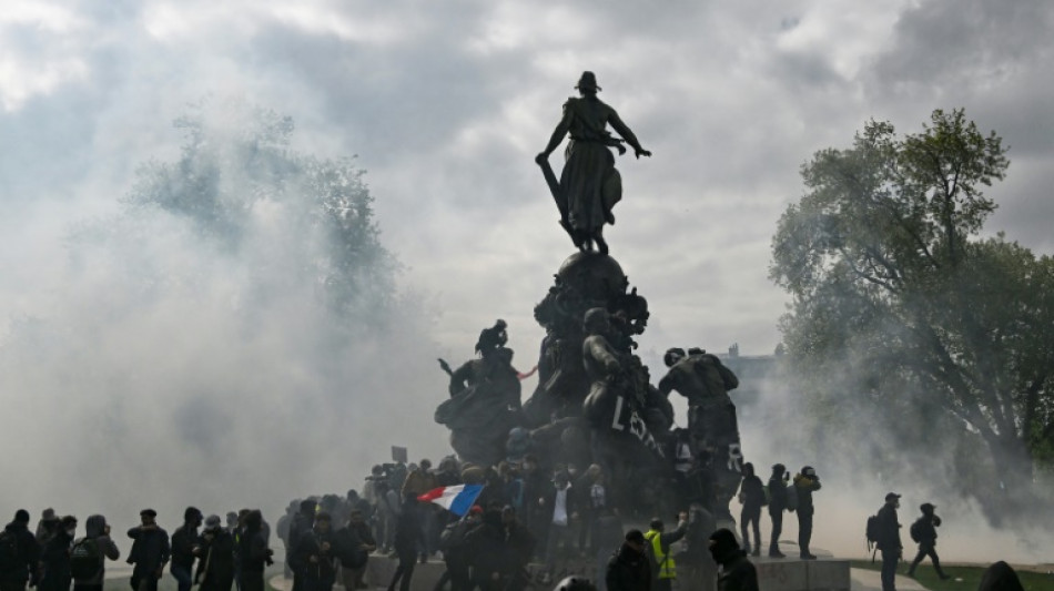 Un 1 de mayo de protestas en Francia contra la reforma de las pensiones