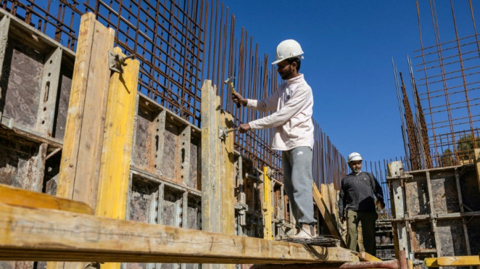 Indian workers replace Palestinians in Israel's building sector