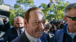 Accusé d'agression sexuelle sur un adolescent en 1986, Kevin Spacey comparaît au civil à New York