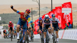 UAE Tour: l'Italien Jonathan Milan remporte la 1re étape, malgré Pogacar