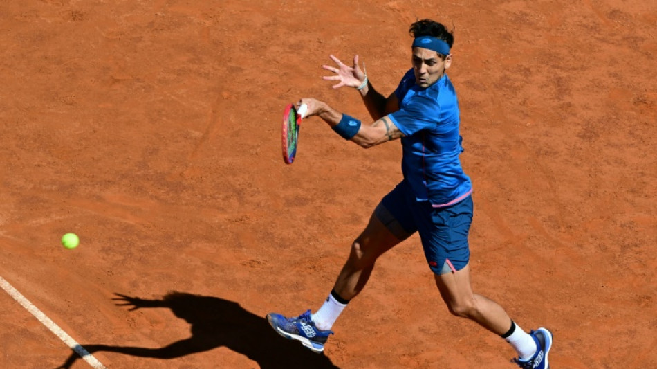 Tabilo, carrasco de Djokovic em Roma, vence e vai às quartas; Thiago Monteiro é eliminado