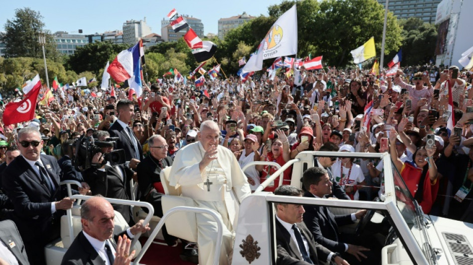 Papst wird bei Weltjugendtag von hunderttausenden Jugendlichen  gefeiert