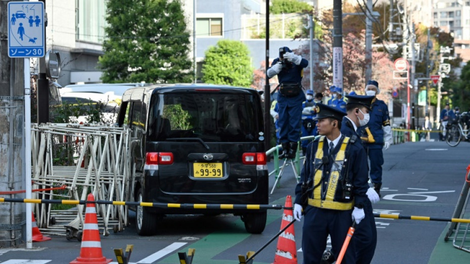 Auto durchbricht Barriere nahe israelischer Botschaft in Japan - Mann festgenommen