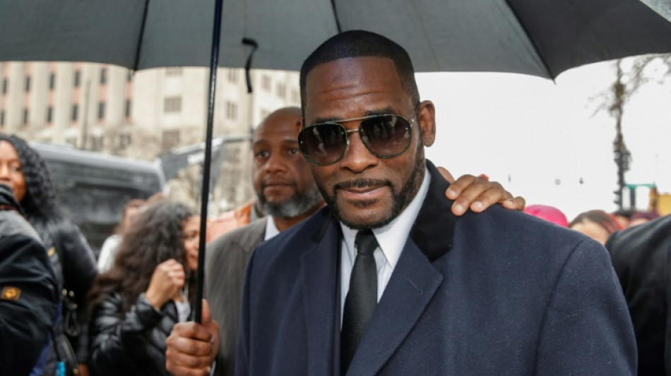 R. Kelly convicted of child pornography charges