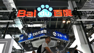 La firma china Baidu lanza su robot conversacional como rival de ChatGPT