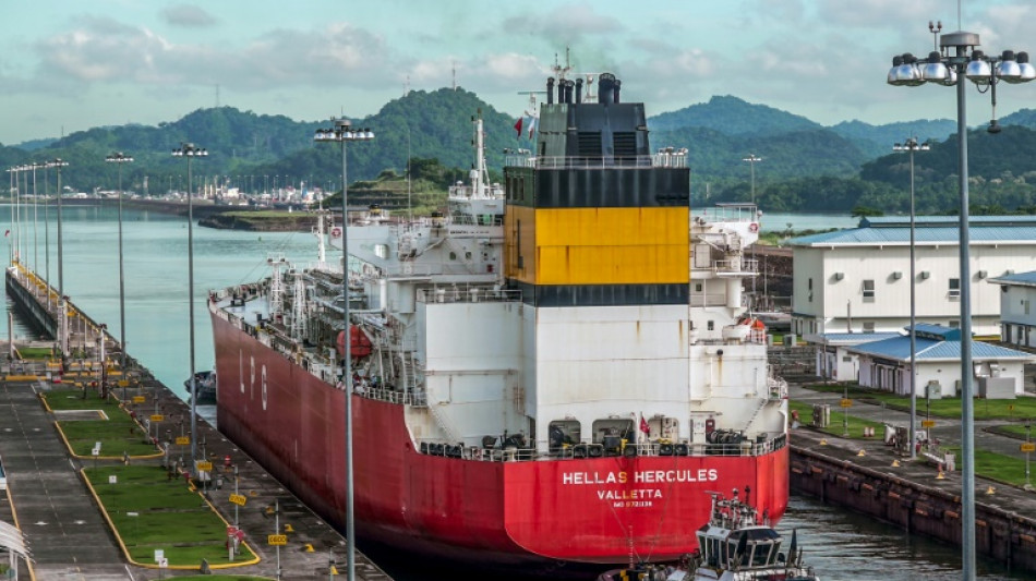 El Canal de Panamá reducirá el cruce de buques desde el viernes por la sequía