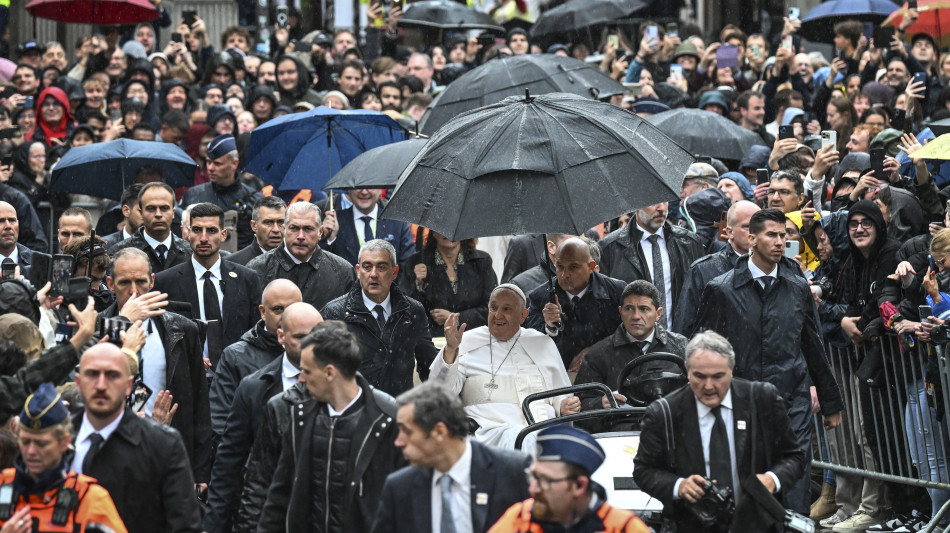 Papa in Belgio, oggi l'incontro con la comunità cattolica