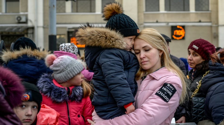 Outcry at air strike on Ukraine children's hospital