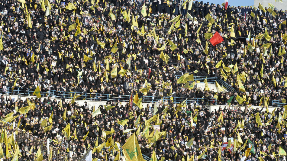 Jet israeliani sorvolano Beirut durante i funerali di Nasrallah