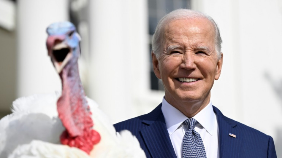 Biden begnadigt vor Thanksgiving Truthähne und witzelt an Geburtstag über sein Alter