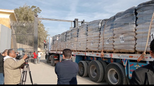 Biden, centinaia di camion di aiuti stanno entrando a Gaza