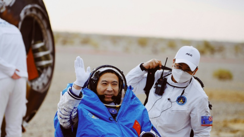 Trois astronautes chinois de retour sur Terre