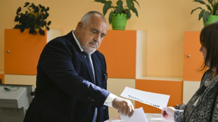 Los conservadores encabezan elecciones en Bulgaria, pero aun sin mayoría para gobernar