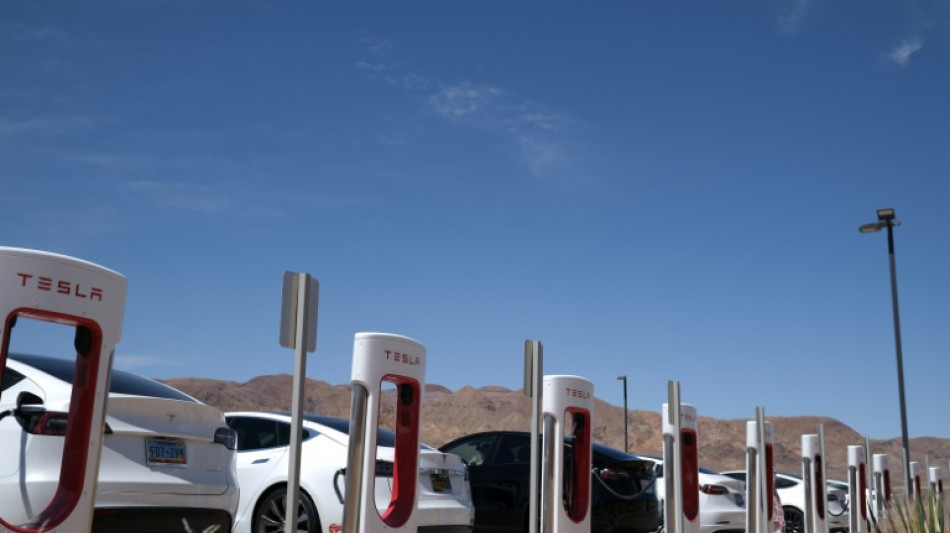 Los accionistas aprueban dividir por tres las acciones de Tesla