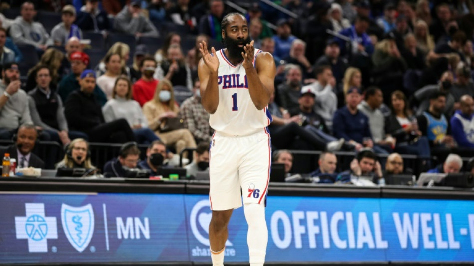 NBA : Débuts réussis pour Harden avec les Sixers, Phoenix tombe