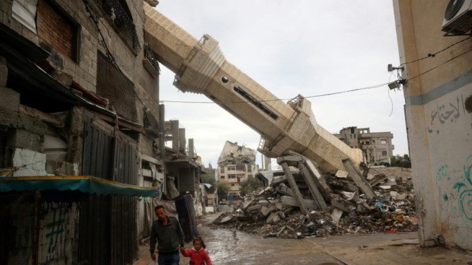 Israeli air strike in Gaza ahead of new talks on truce with Hamas