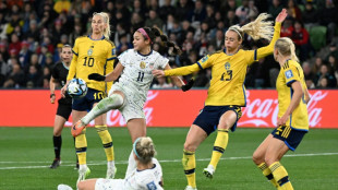 Suécia elimina EUA nos pênaltis e vai enfrentar Japão nas quartas da Copa feminina