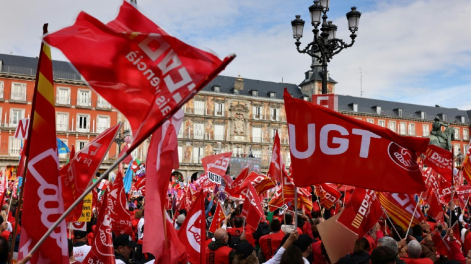 Sindicatos y patronal alcanzan un acuerdo para subir los salarios en España