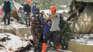 Indonesia volcano eruption kills 6, sets villages aflame