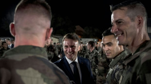 Macron donne ses orientations aux armées, face à Trump et à l'"accélération" des menaces