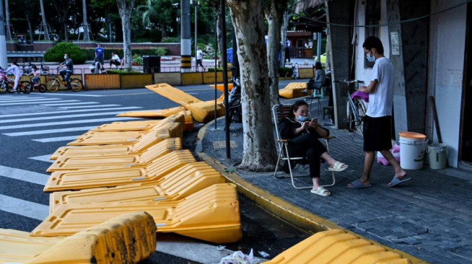 Shanghai reprend vie après deux mois de confinement