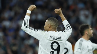 Champions: 3 reti di Mbappé al City, Real Madrid agli ottavi