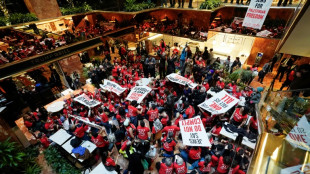 Jüdische Demonstranten stürmen Trump Tower für pro-palästinensische Protestaktion