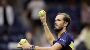 Alcaraz pincha ante Medvedev a un paso de la final soñada con Djokovic