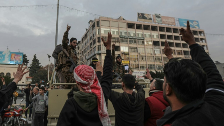 Monitor de guerra afirma que rebeldes entraram na cidade estratégica de Homs na Síria