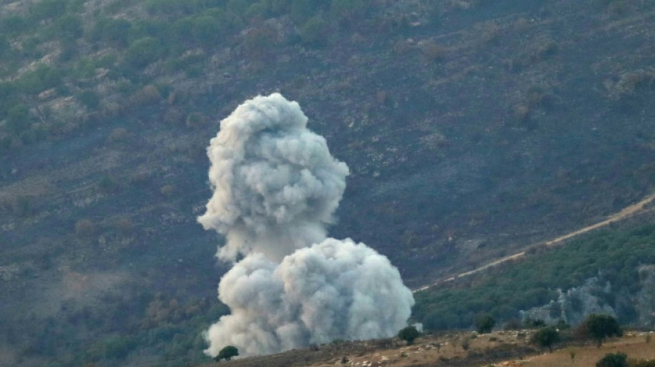 El ejército israelí intensifica sus bombardeos en Líbano y combate a Hezbolá por tierra