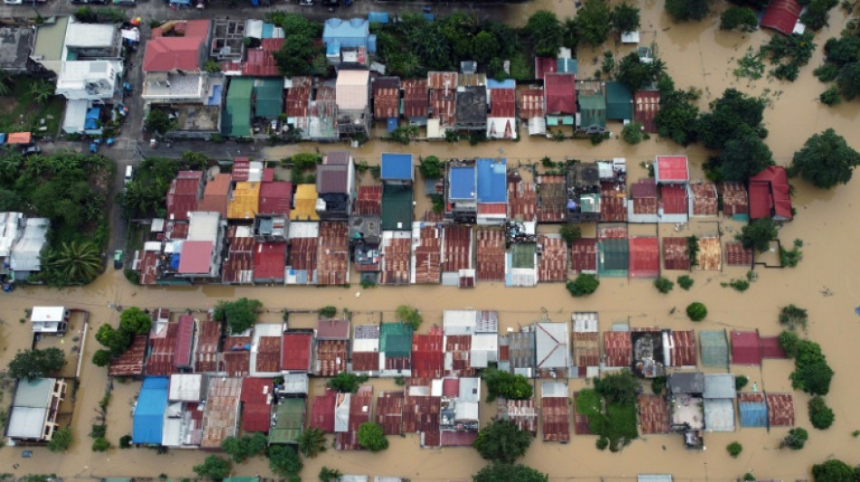 Balance de muertos tras tormenta tropical en Filipinas sube a 101