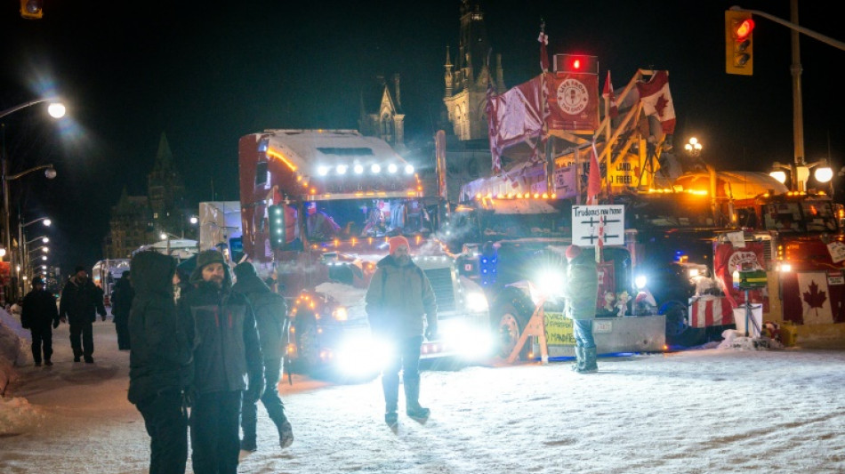 Police move to clear last demonstrators in Canada's trucker-led protests