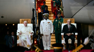 El papa Francisco llega a Papúa Nueva Guinea, segunda etapa de su gira por Asia-Pacífico