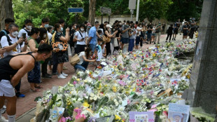 Hong Kong: longue file d'attente pour un dernier hommage à Elizabeth II