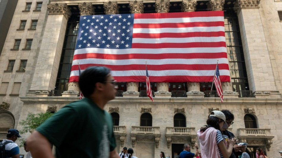 Wall Street ouvre en hausse, l'économie américaine va bien