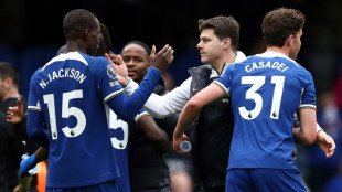 Chelsea goleia West Ham (5-0) e segue sonhando com vaga europeia