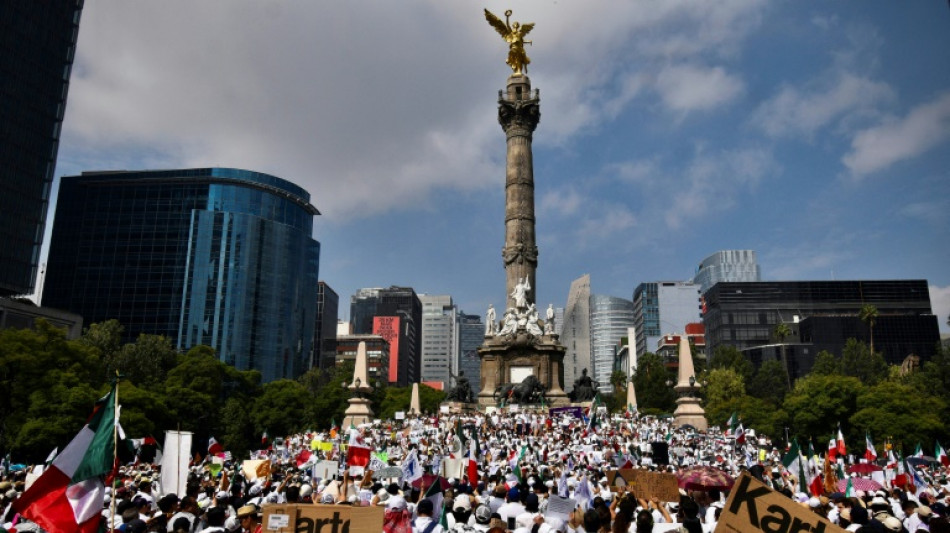 Deputados mexicanos votam polêmica reforma do Poder Judiciário