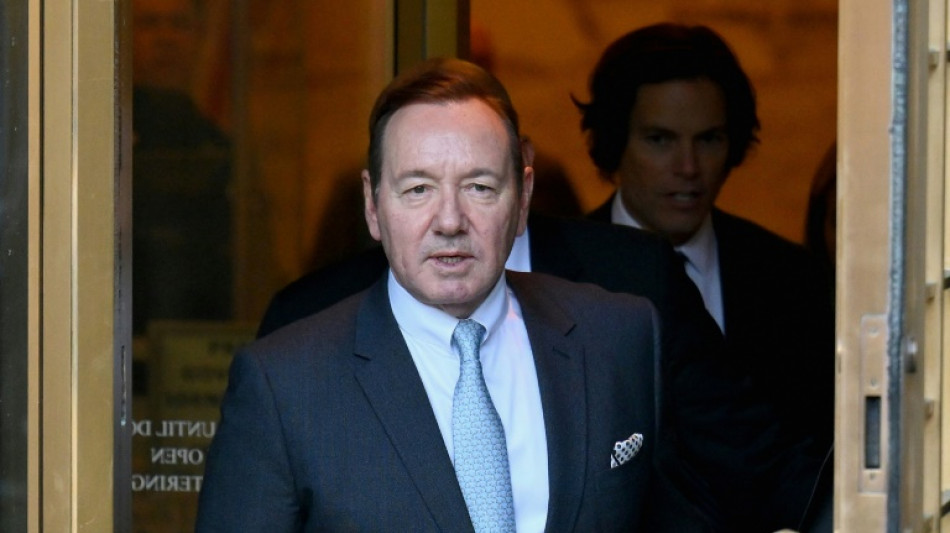 "Me quedé helado", dice actor que acusa a Kevin Spacey de agresión sexual