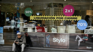 Argentina registra 11% de inflación en marzo en medio de desplome de actividad