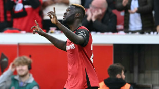 Boniface sends Leverkusen past Frankfurt, Leipzig go top