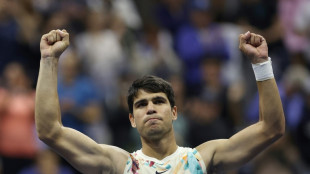 Alcaraz firma su primer recital en el US Open, Medvedev y Sinner siguen sus pasos