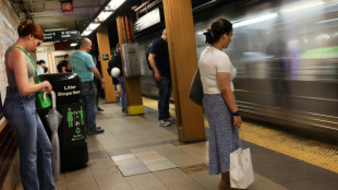 Acidente deixa mais de 20 feridos no metrô de Nova York