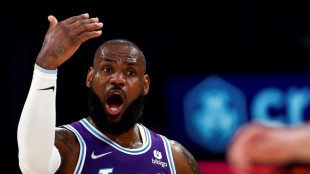 NBA: LeBron James décisif chez les Lakers, Popovich historique chez les Spurs