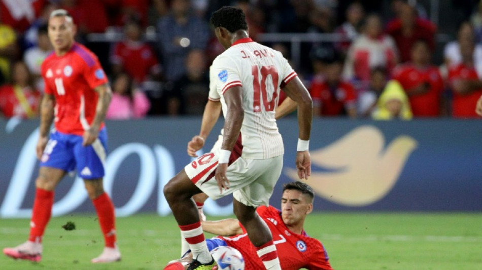 Canadá empata com Chile (0-0) e avança às quartas de final da Copa América