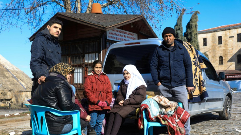 El frío amenaza a los supervivientes del terremoto turco en Gaziantep