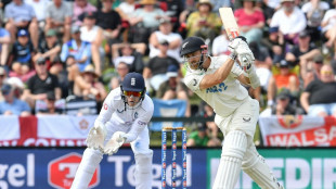 Williamson falls for 93 as England fight back in first Test
