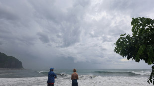 Le cyclone Garance frappe La Réunion, en alerte violette