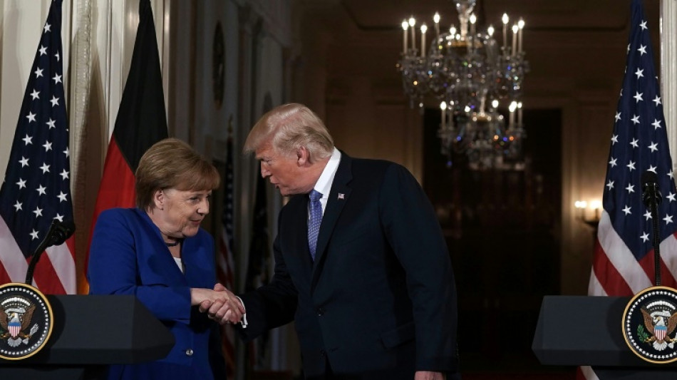 Merkel describe en sus memorias a un Trump "fascinado" por los autócratas