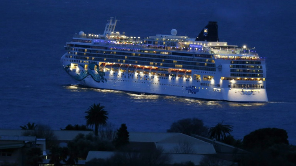 Christian Estrosi interdit les gros bateaux de croisière près de Nice